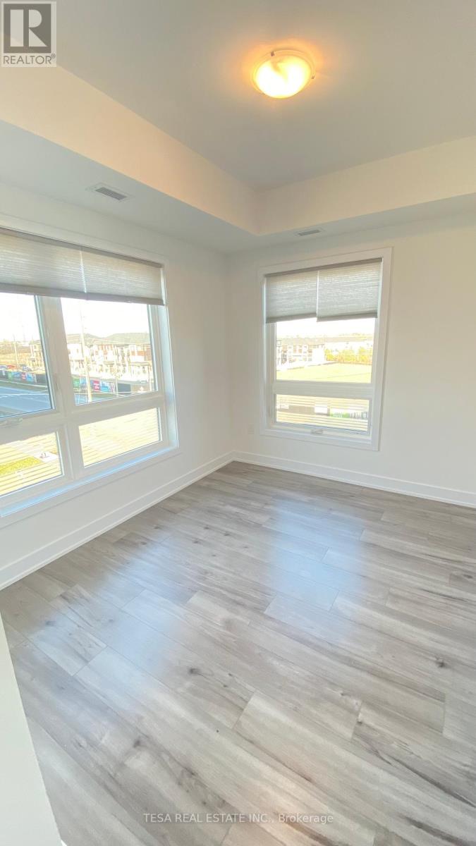 #313 -1 CHEF LANE W, #313