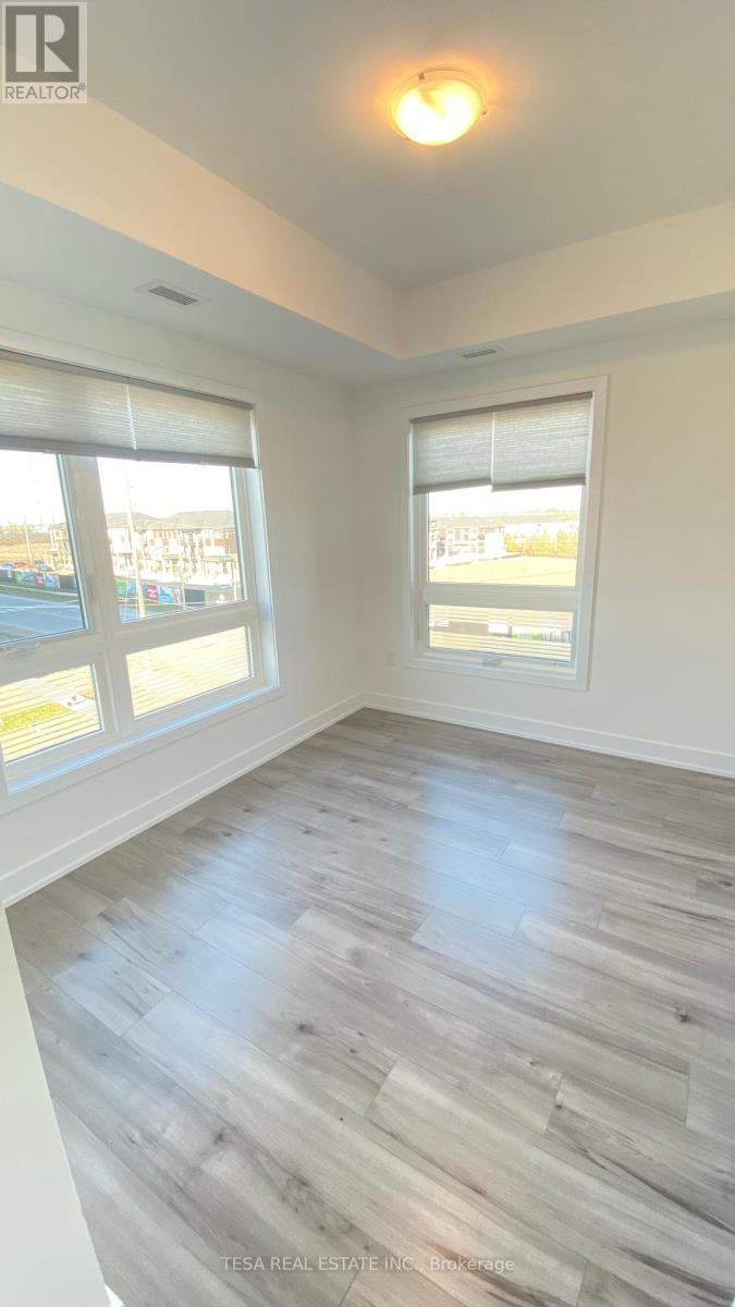 #313 -1 CHEF LANE W, #313