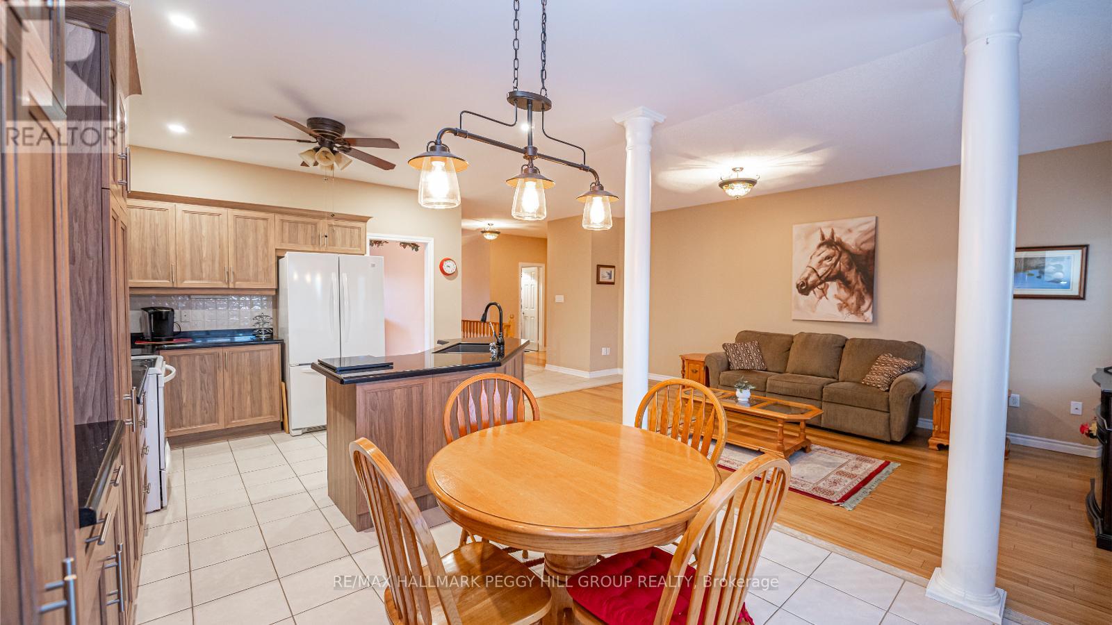 102 PENVILL TR