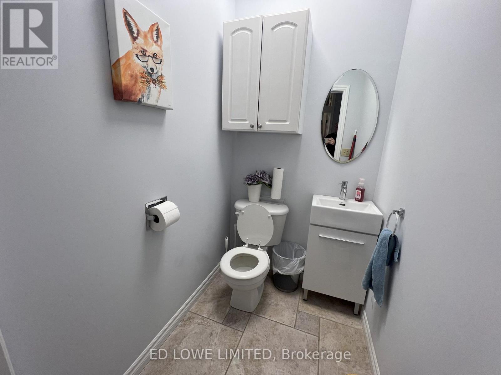 #202 -5 QUARRY RIDGE RD, #202