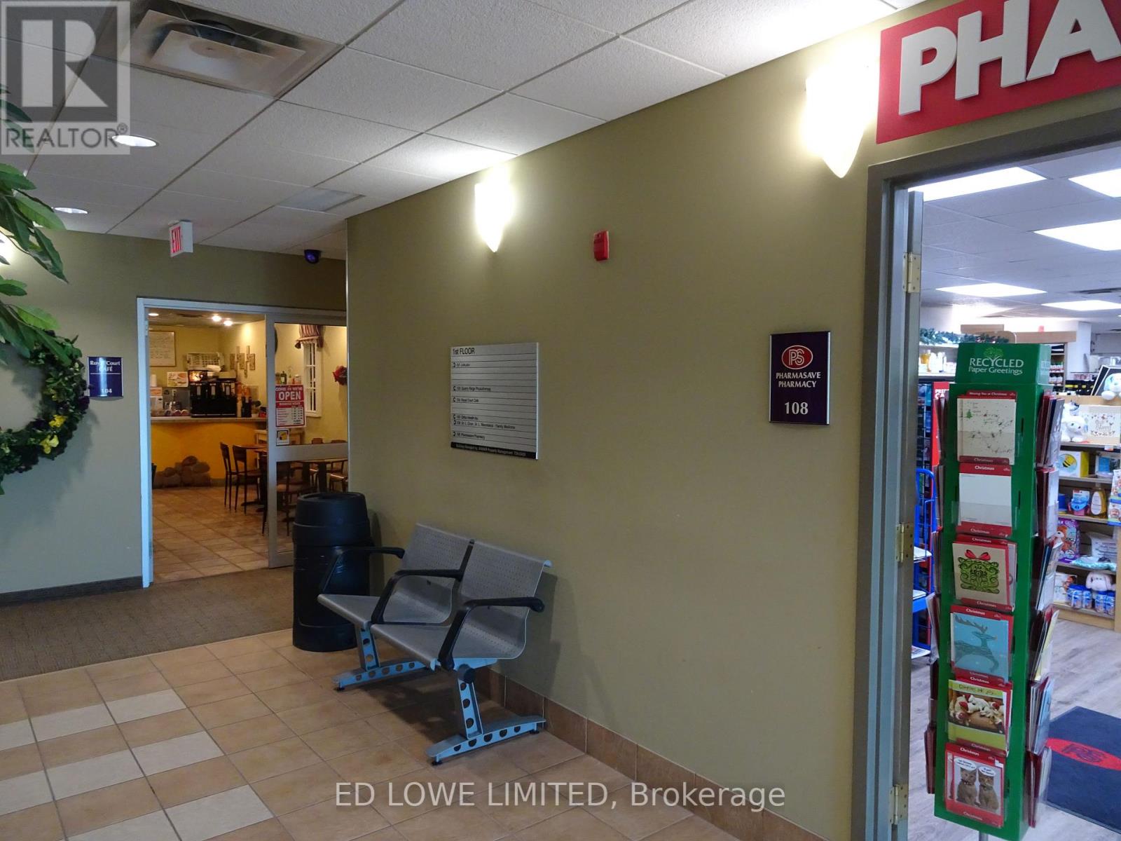 #202 -5 QUARRY RIDGE RD, #202