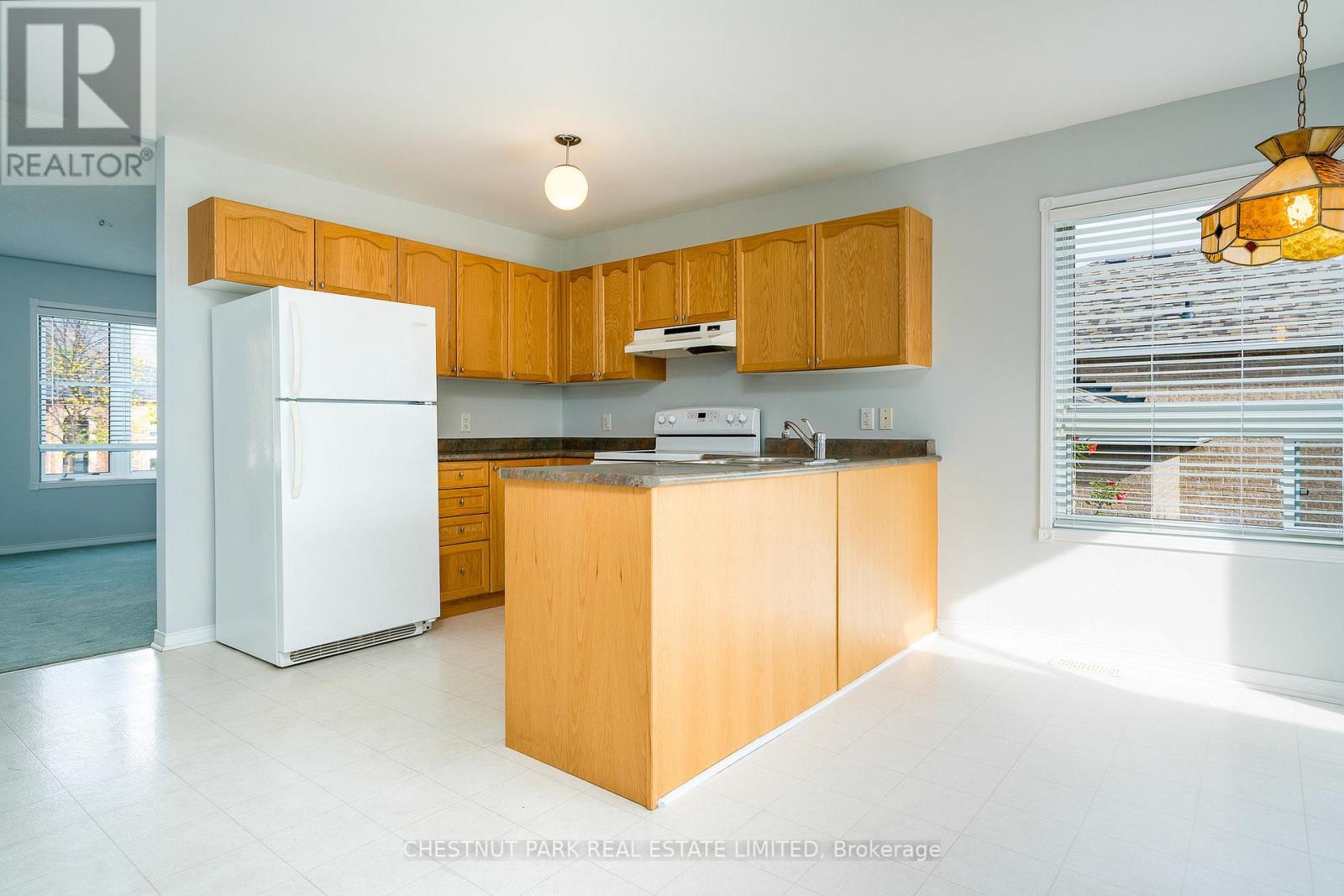 32 TELFER RD