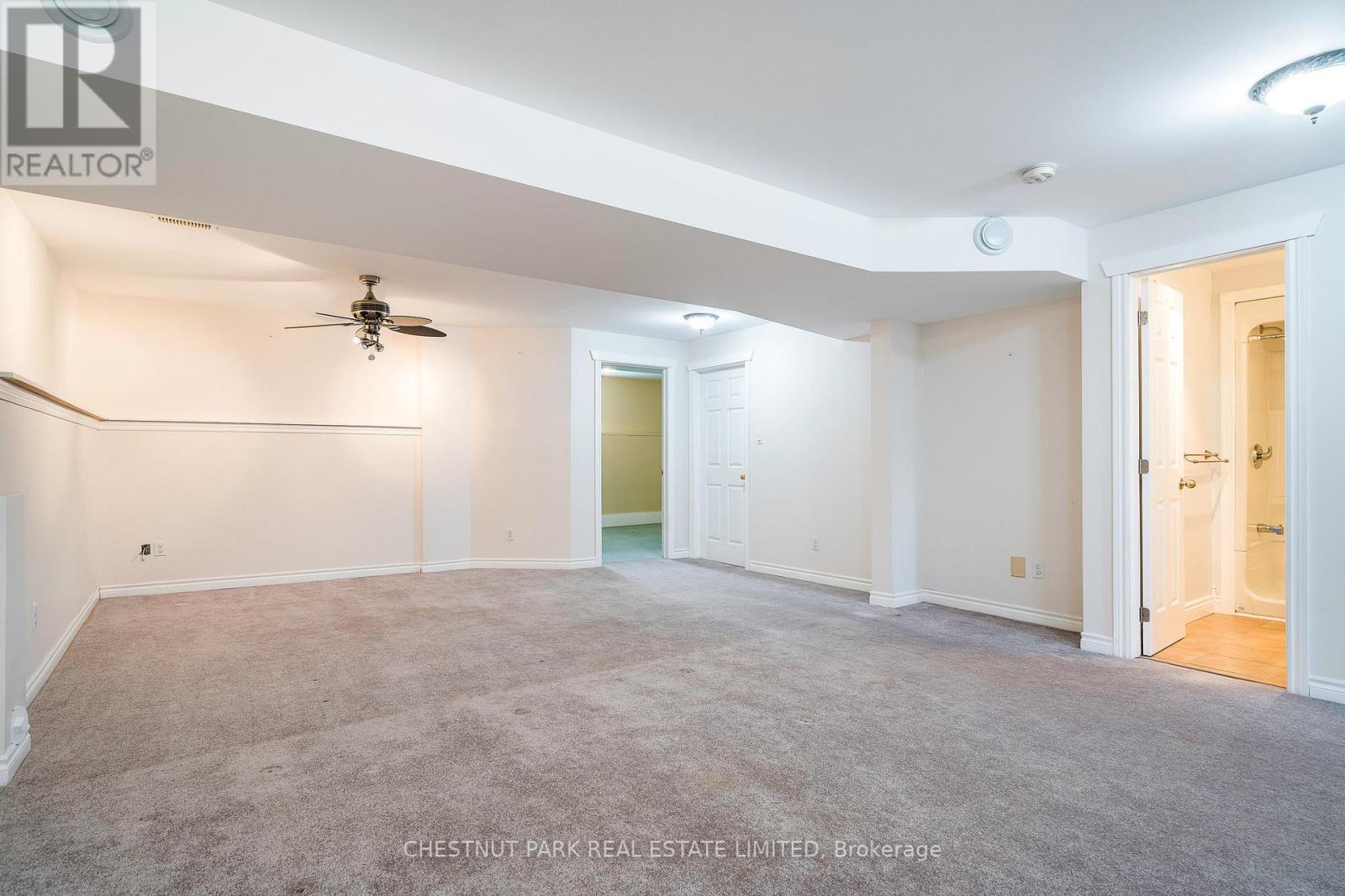 32 TELFER RD