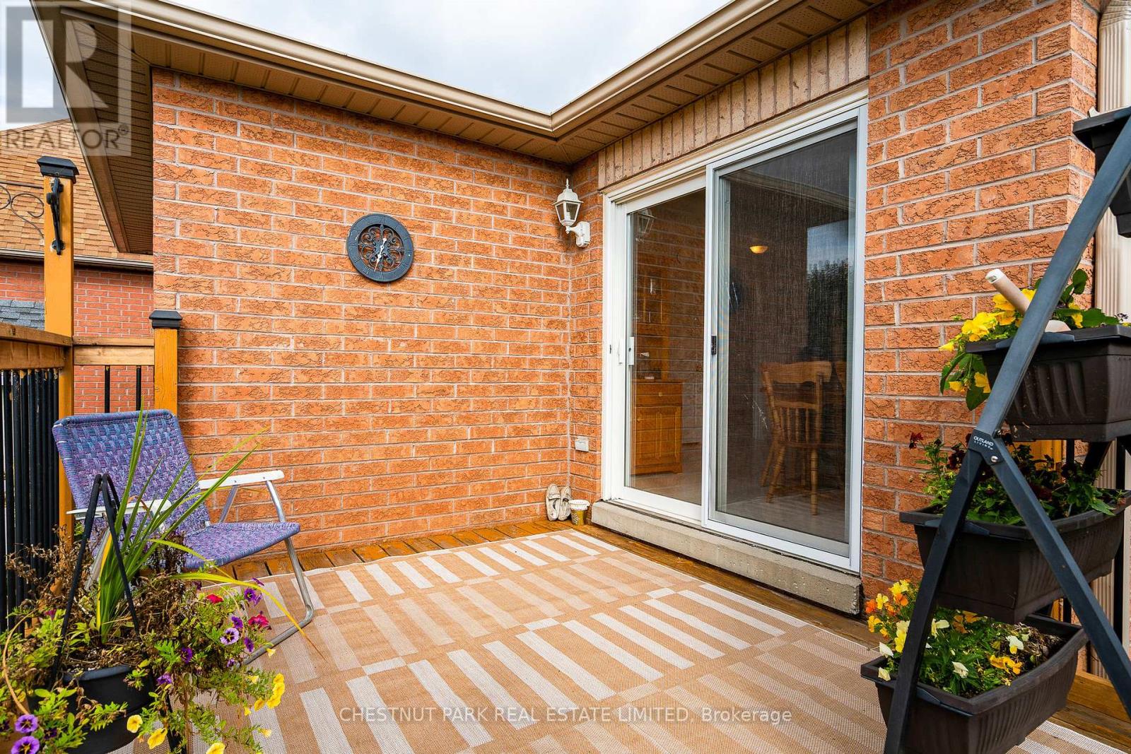 32 TELFER RD