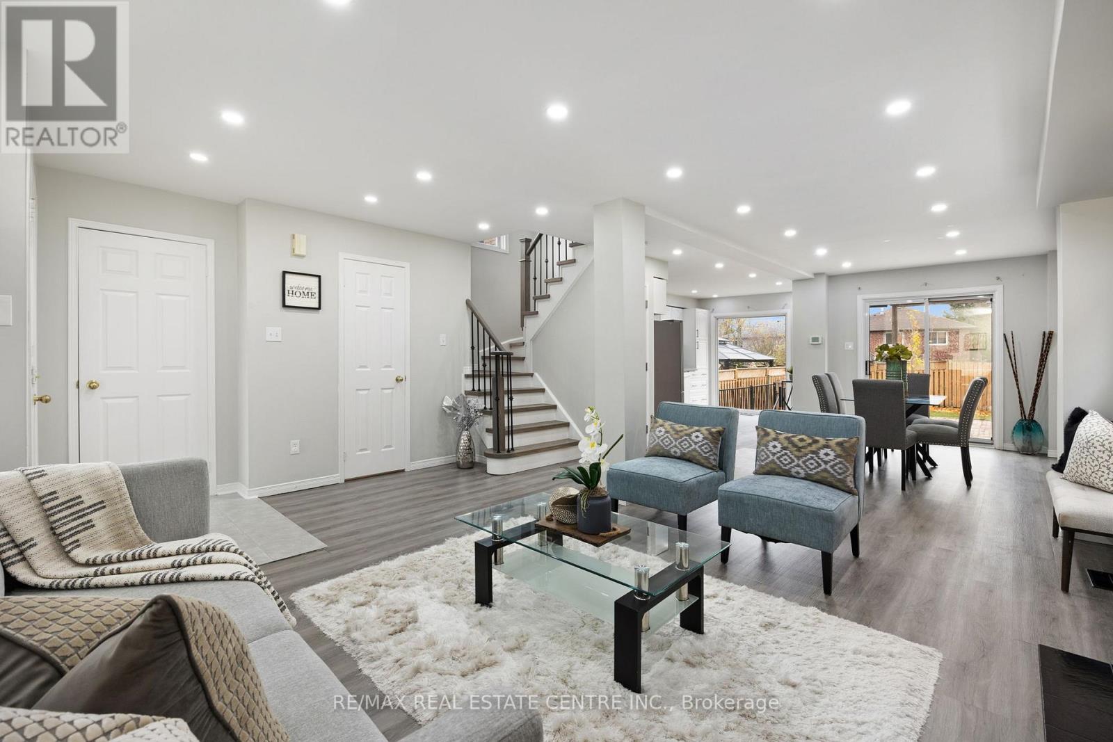 124 LAIDLAW DR