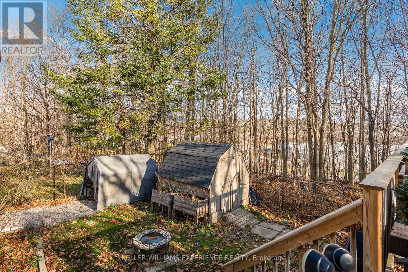 838 BIRCHWOOD DR