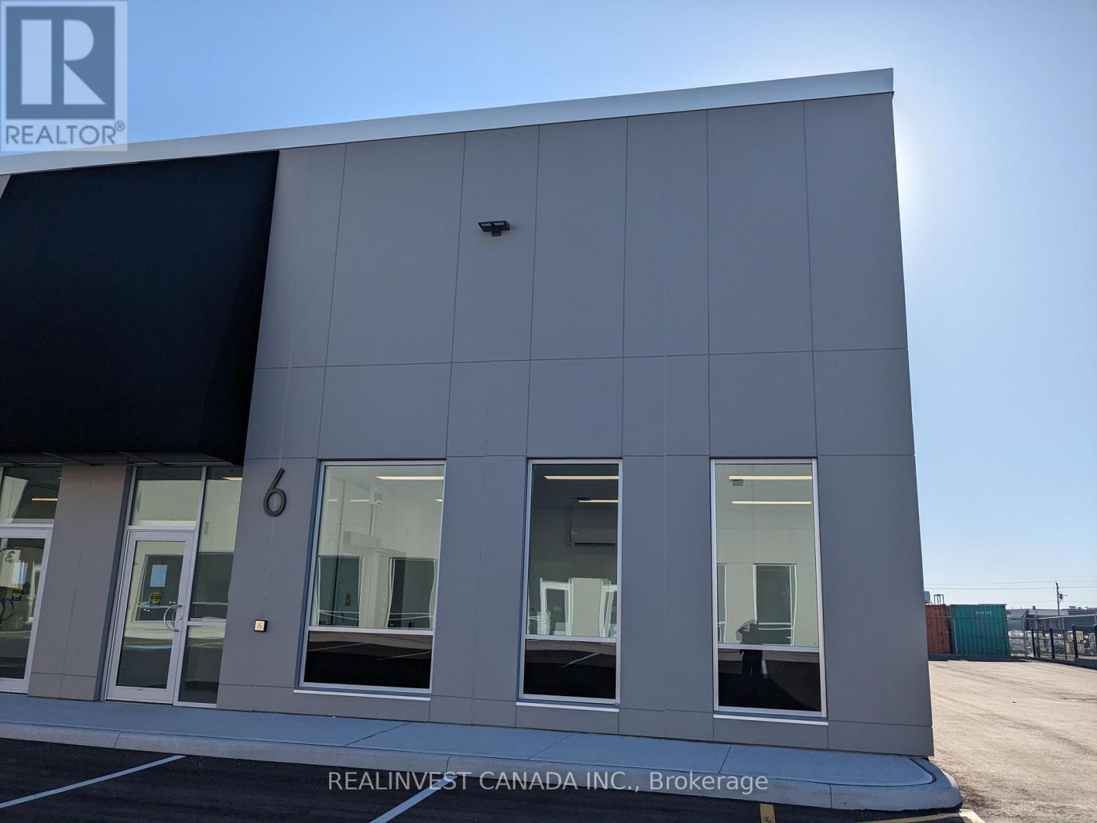 #6 -241 KING ST, #6