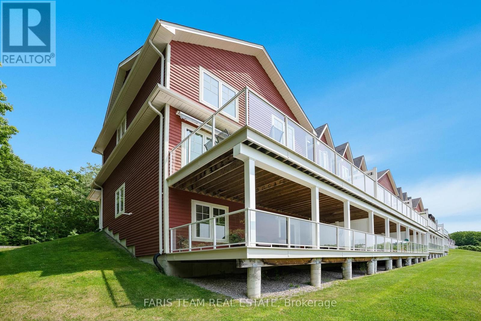 52 DRUMMOND DR