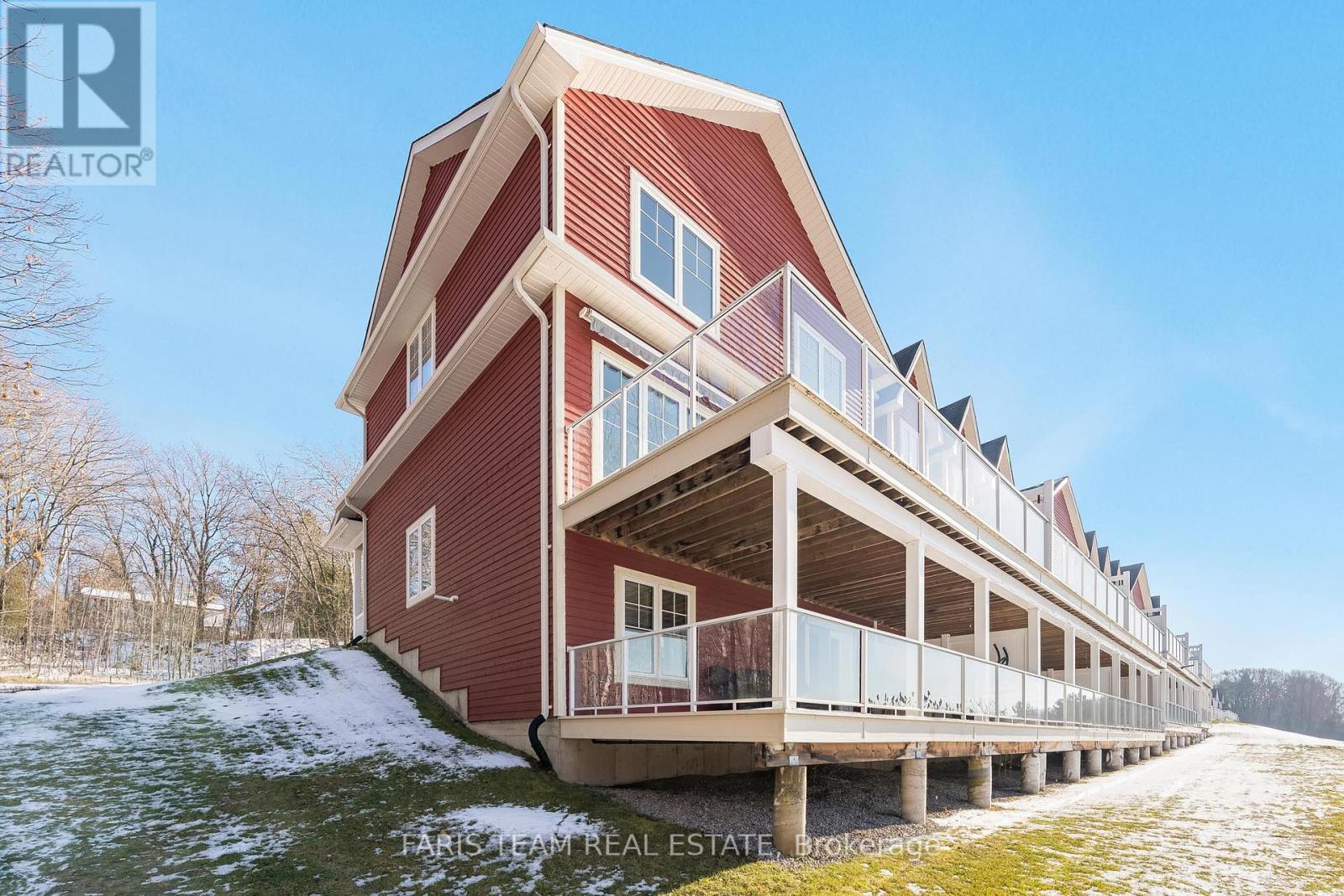 52 DRUMMOND DR