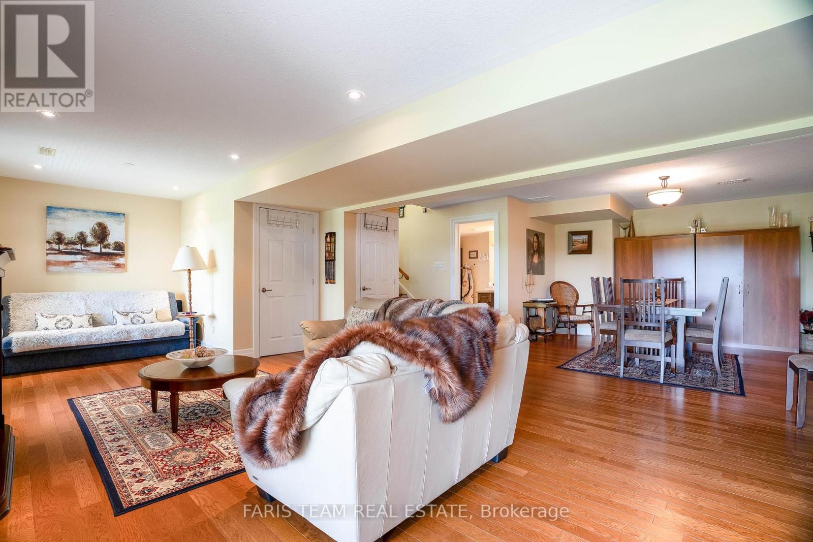 52 DRUMMOND DR