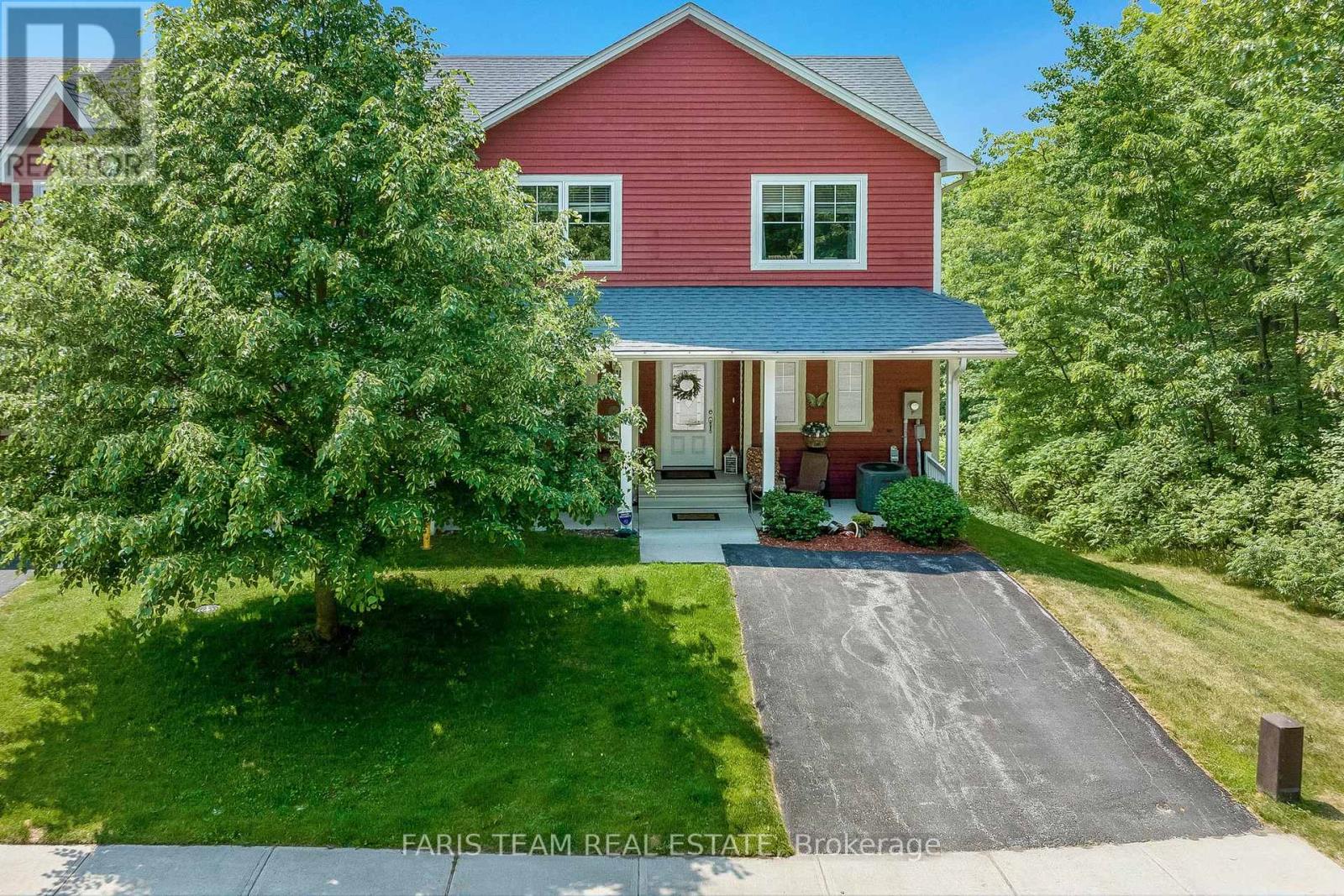 52 DRUMMOND DR