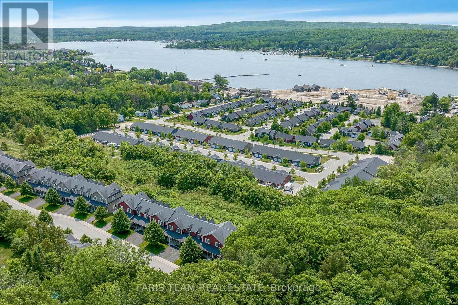 52 DRUMMOND DR