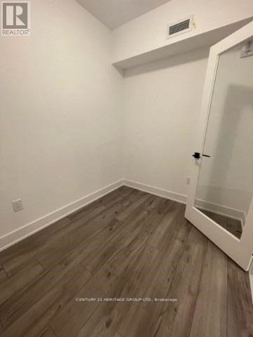 #513 -4 SPICE WAY W, #513