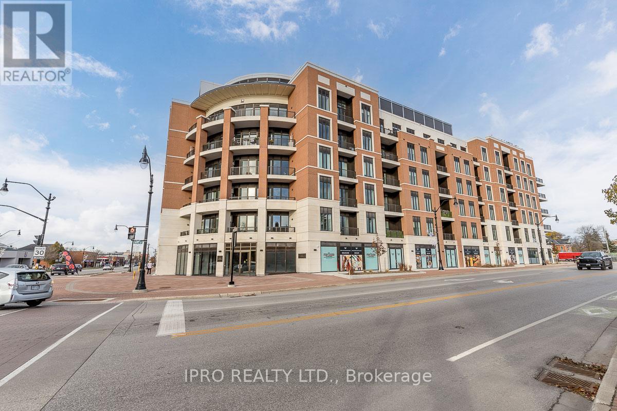 #302 -1 HUME ST