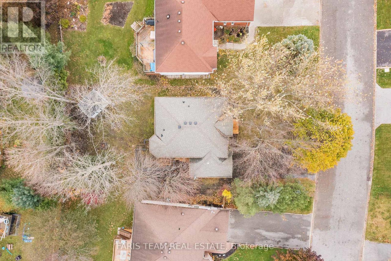 54 ACORN CRES
