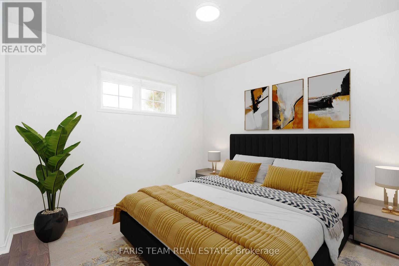 54 ACORN CRES