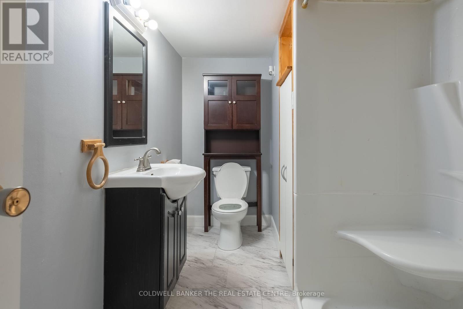 14 ELEANOR RD