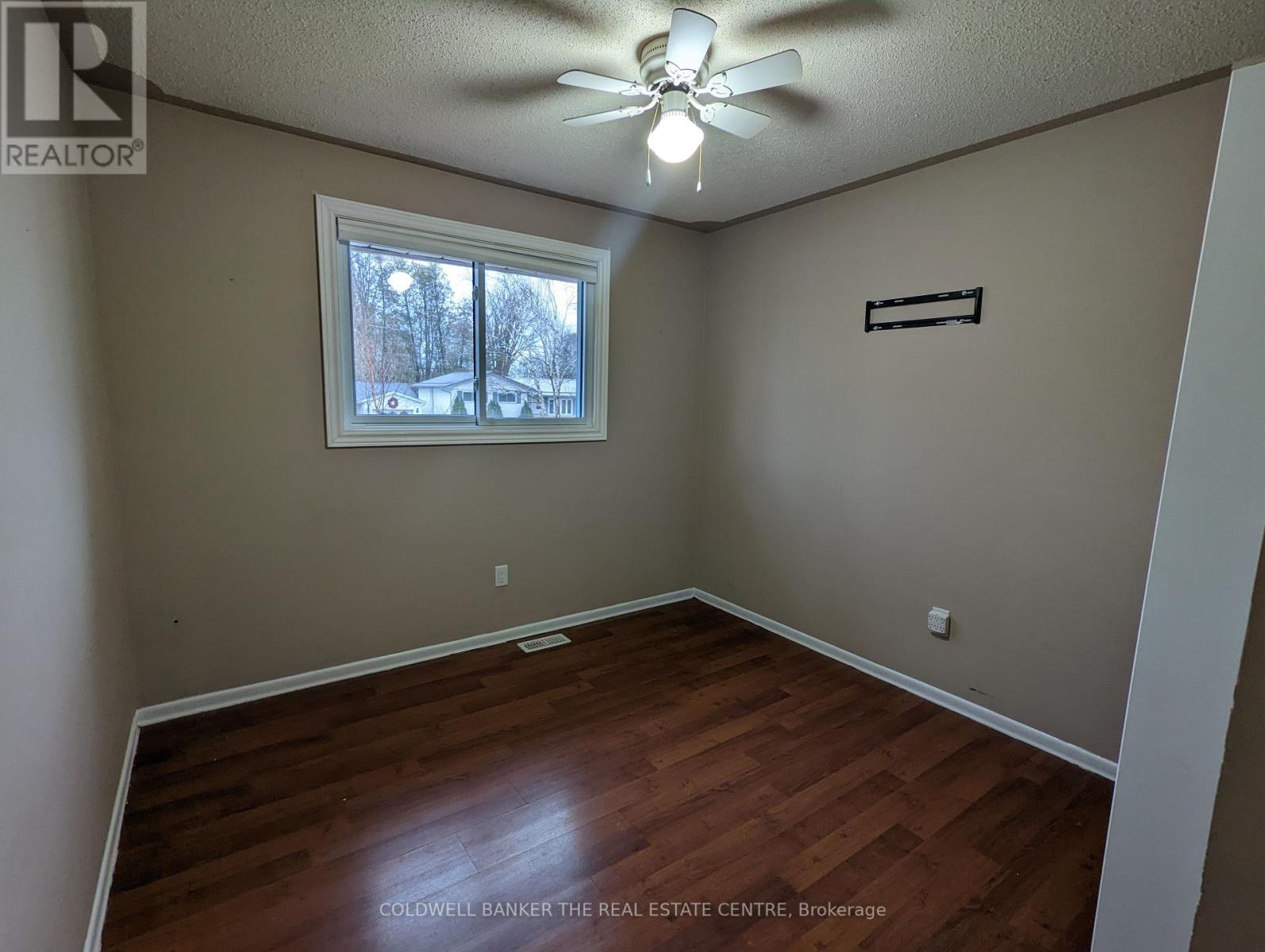 14 ELEANOR RD
