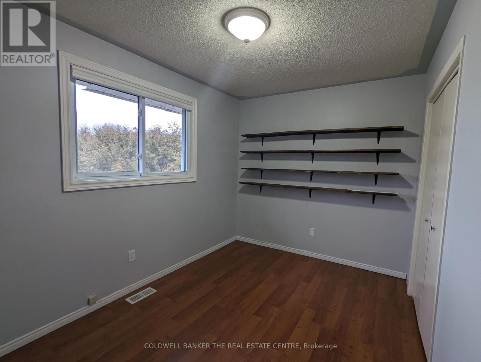 14 ELEANOR RD