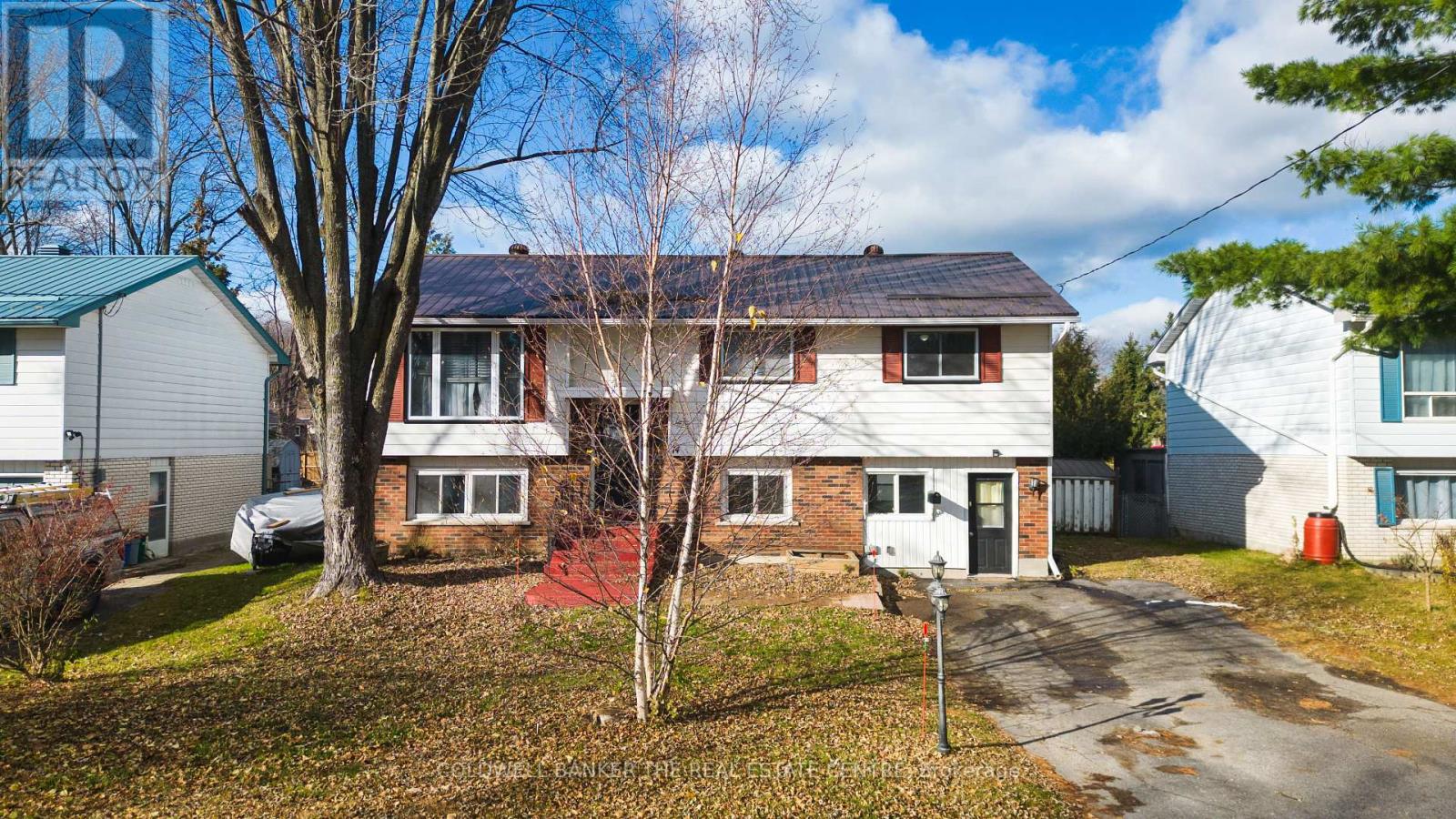 14 ELEANOR RD