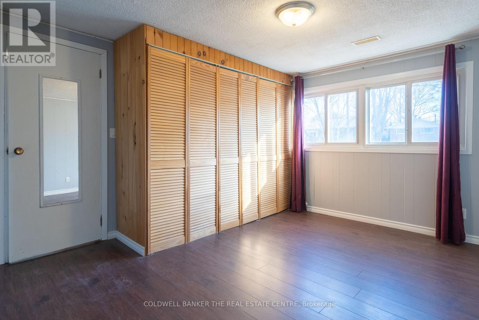 14 ELEANOR RD