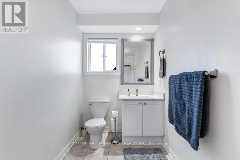 27 BROOKFIELD CRES