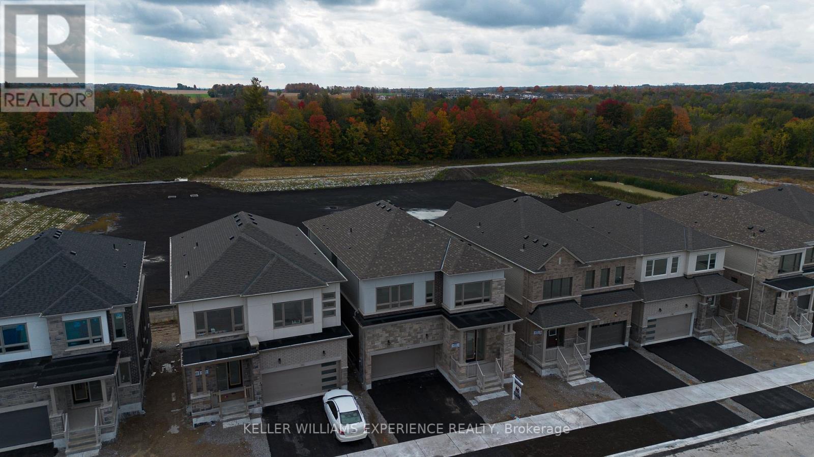 34 SHEPHERD DR N