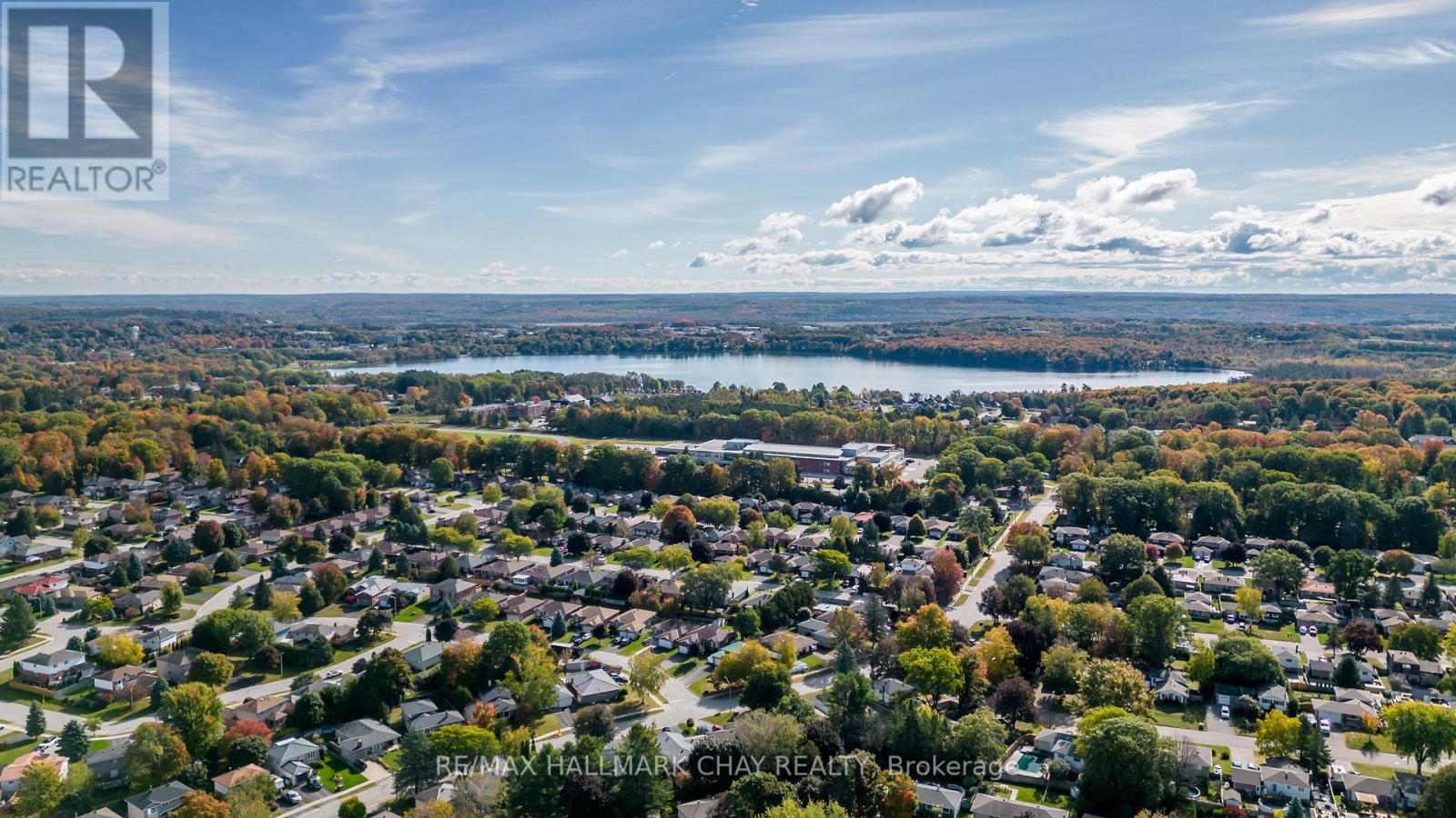 998 GLEN BOGIE CRES