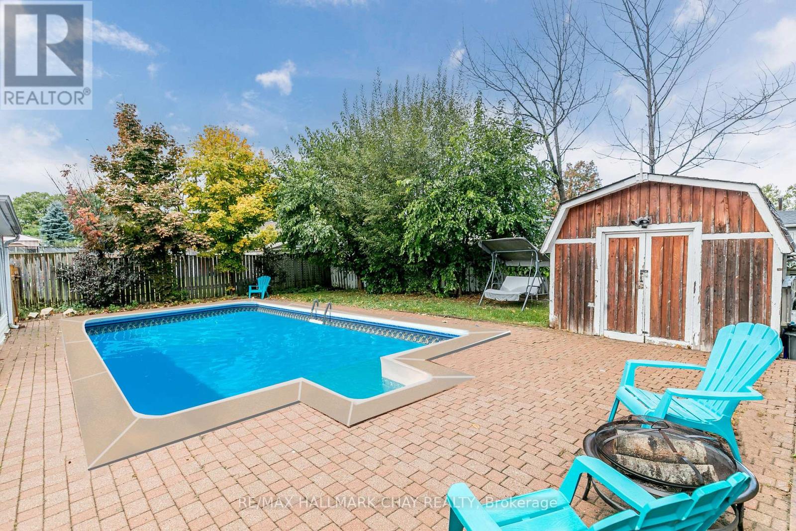 998 GLEN BOGIE CRES