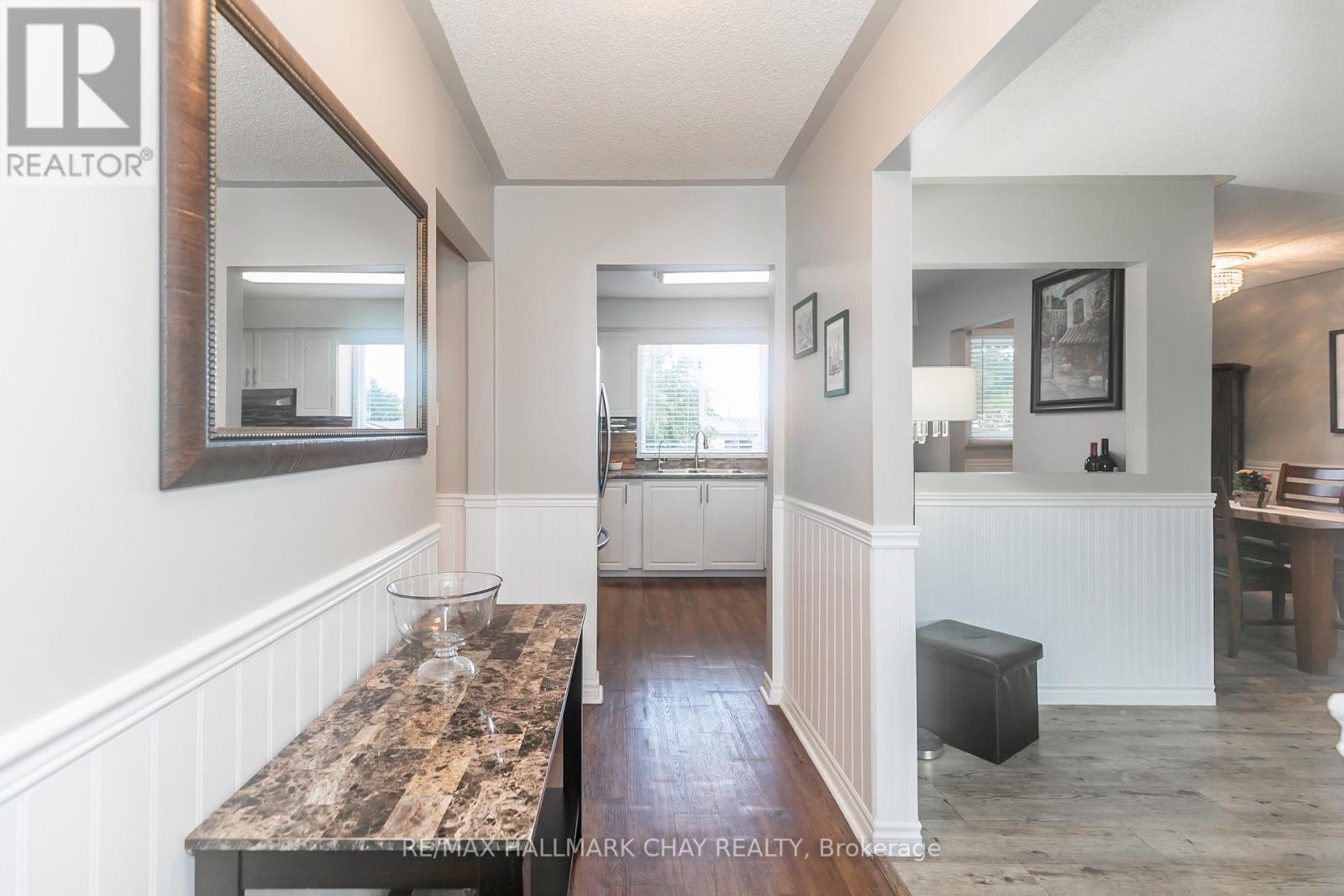 998 GLEN BOGIE CRES