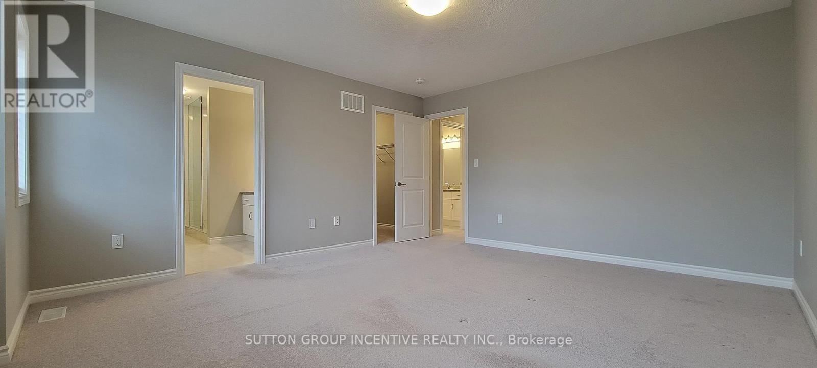 1005 WRIGHT DR
