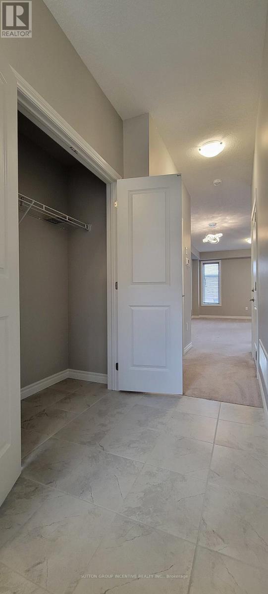 1005 WRIGHT DR