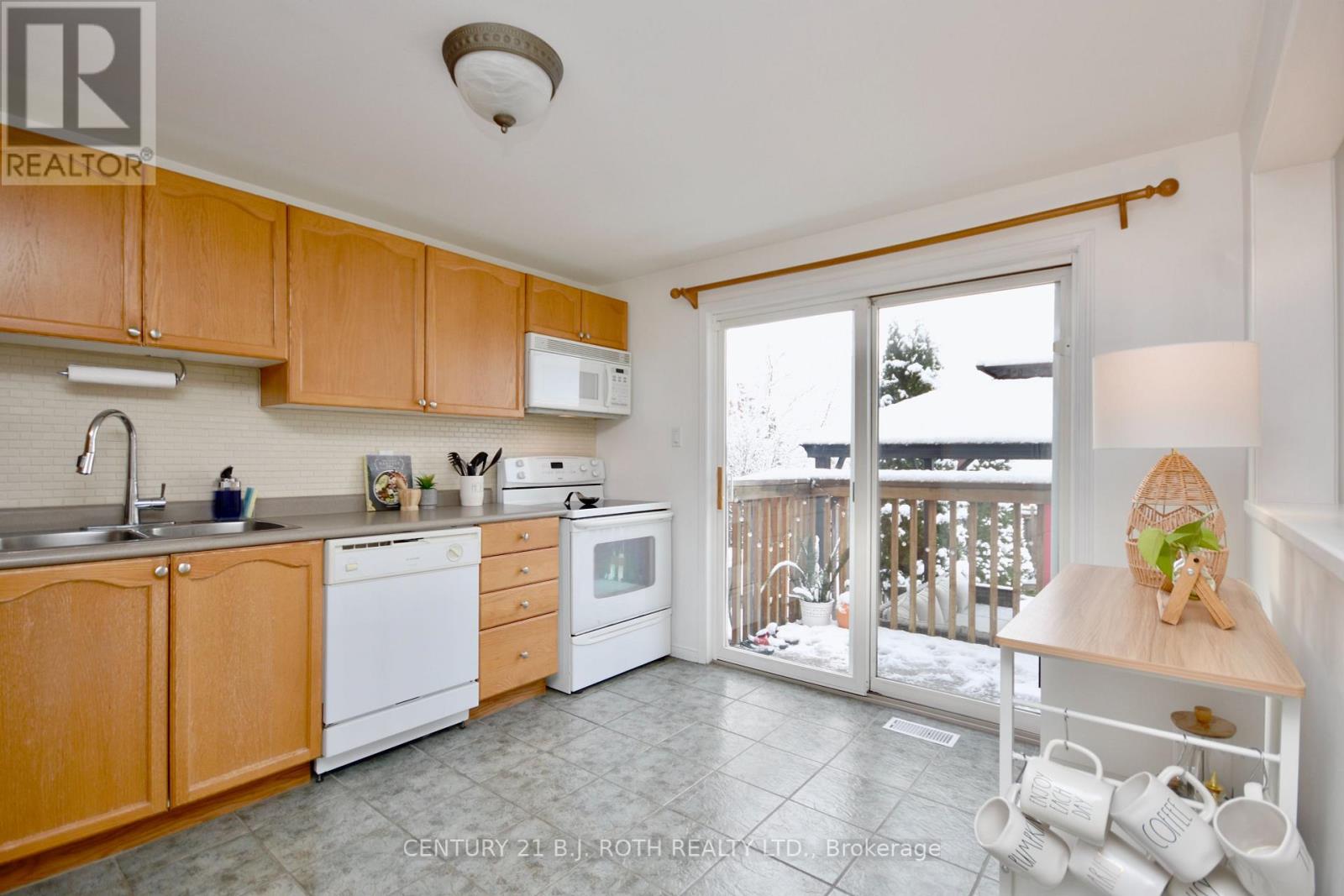 58 DUNSMORE LANE