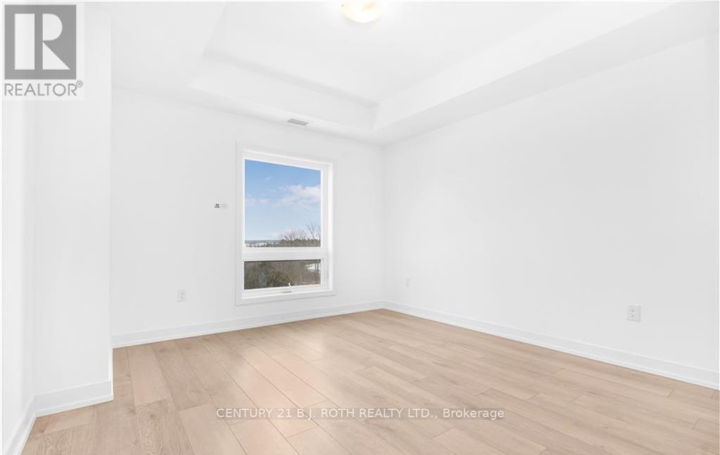 #303 -10 CULINARY LANE, #303