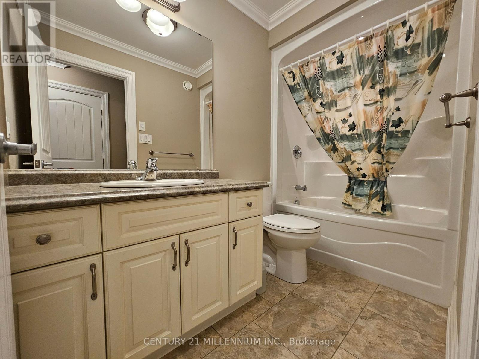 26 GARDEN GROVE CRES