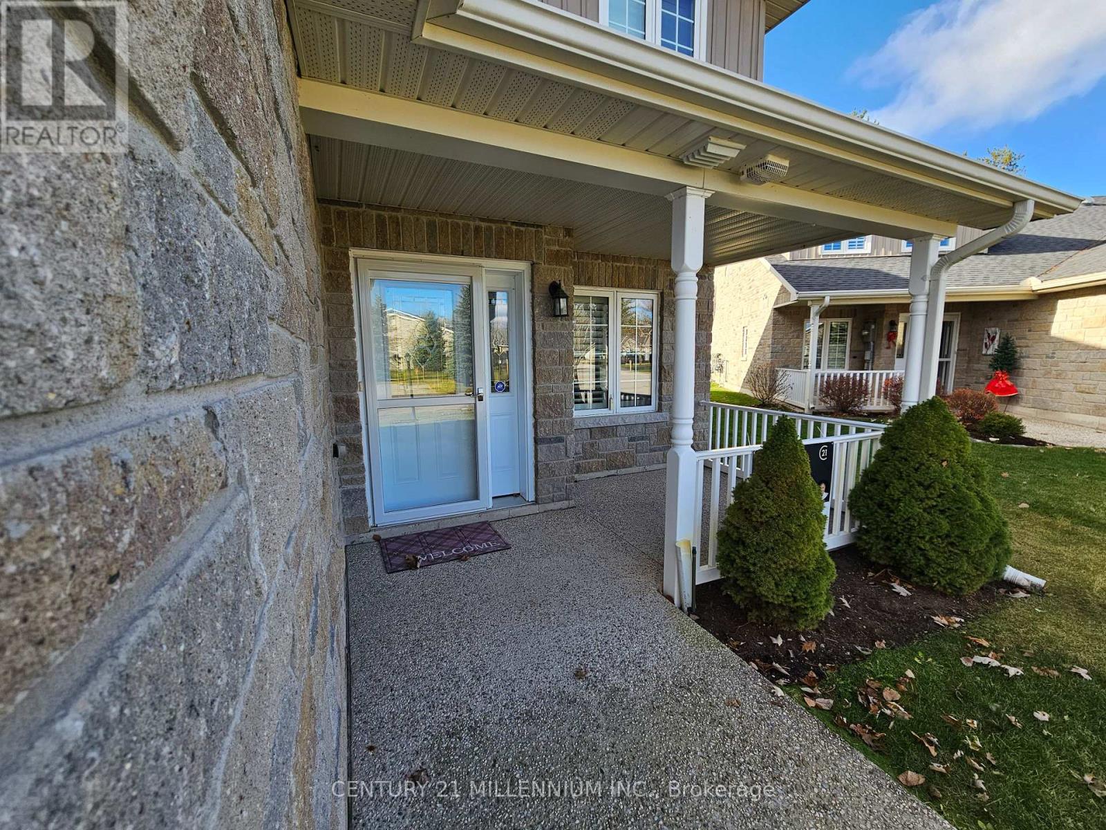 26 GARDEN GROVE CRES