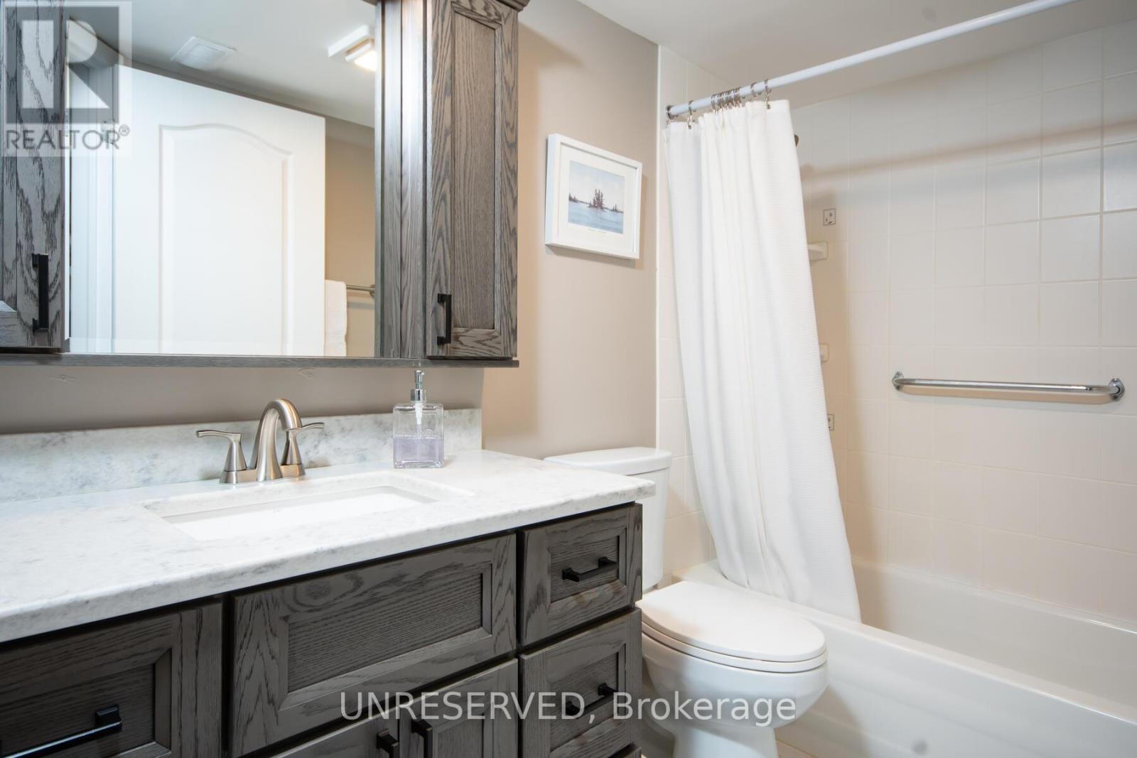 #201 -40 MULLIGAN LANE, #201