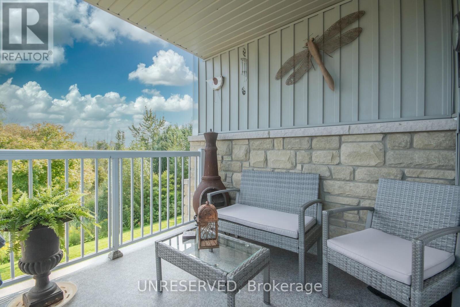 #201 -40 MULLIGAN LANE, #201