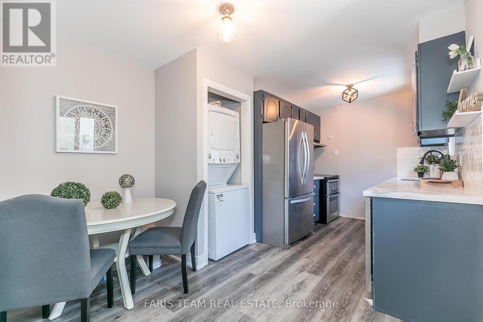 36 CHARLBROOK AVE