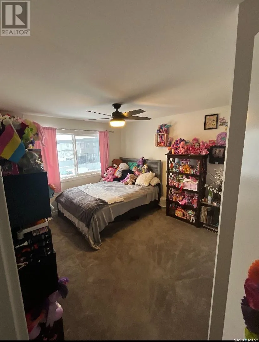 215 Skopik CRESCENT