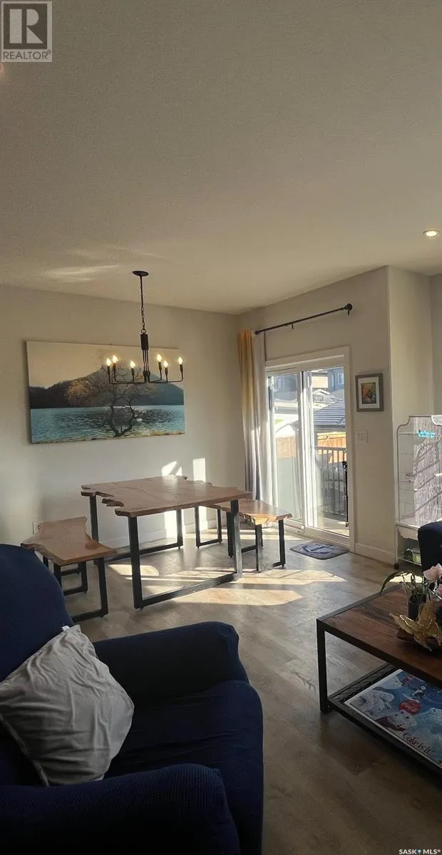 215 Skopik CRESCENT