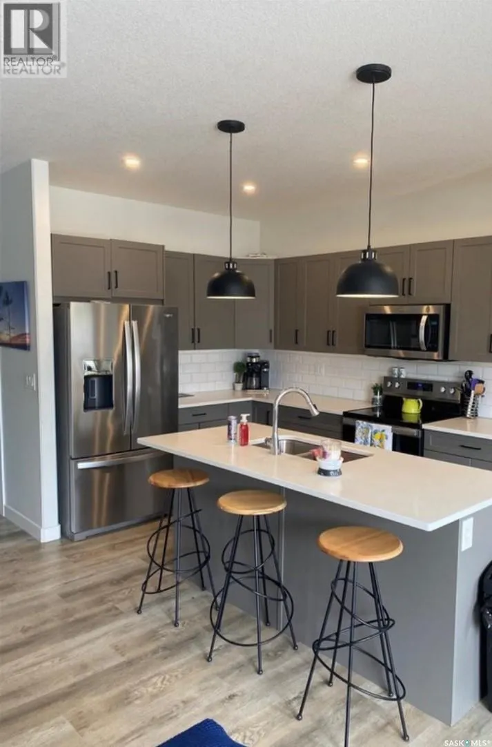 215 Skopik CRESCENT