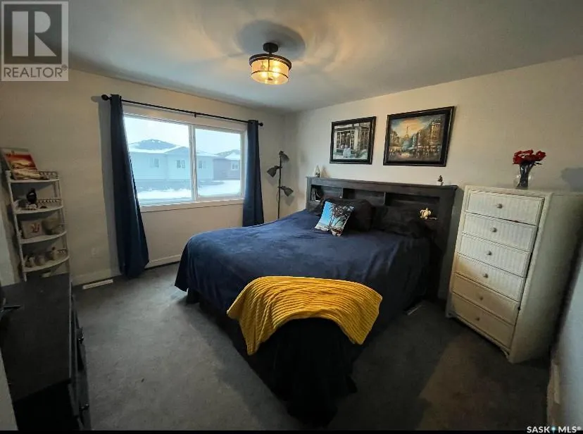 215 Skopik CRESCENT