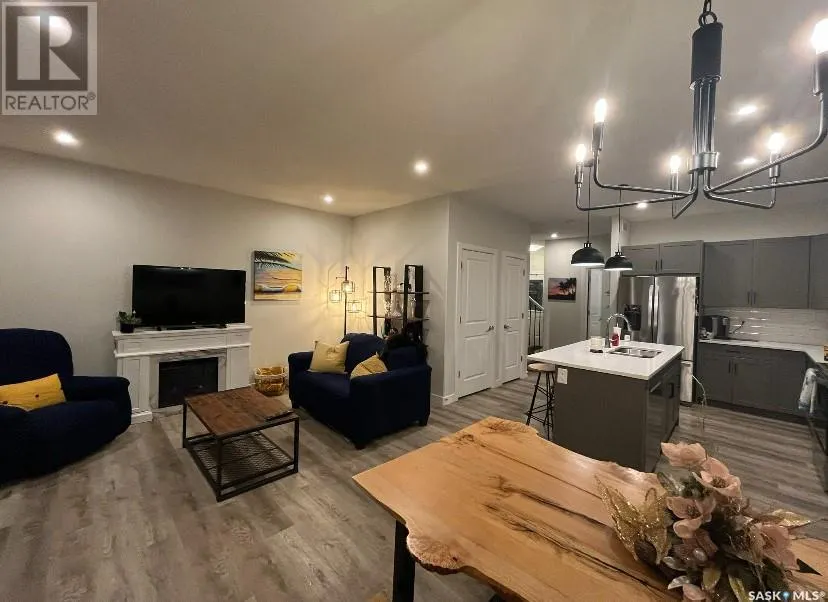 215 Skopik CRESCENT