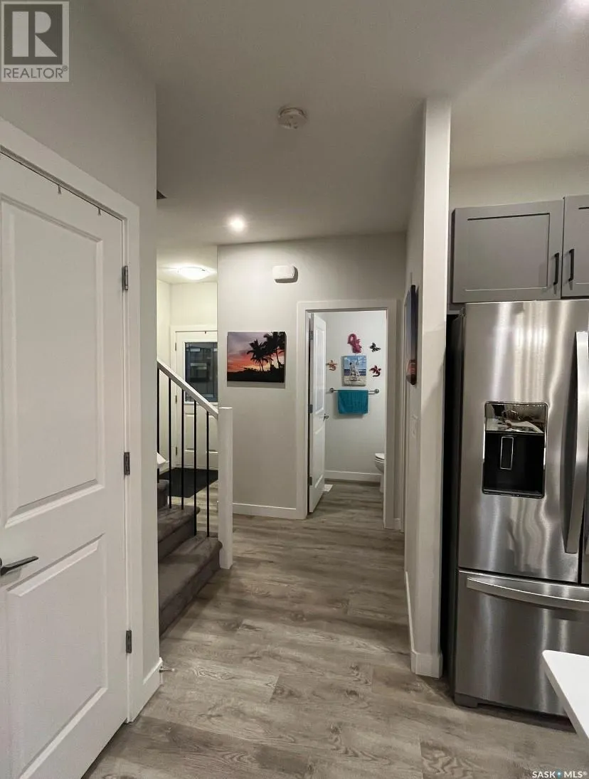215 Skopik CRESCENT