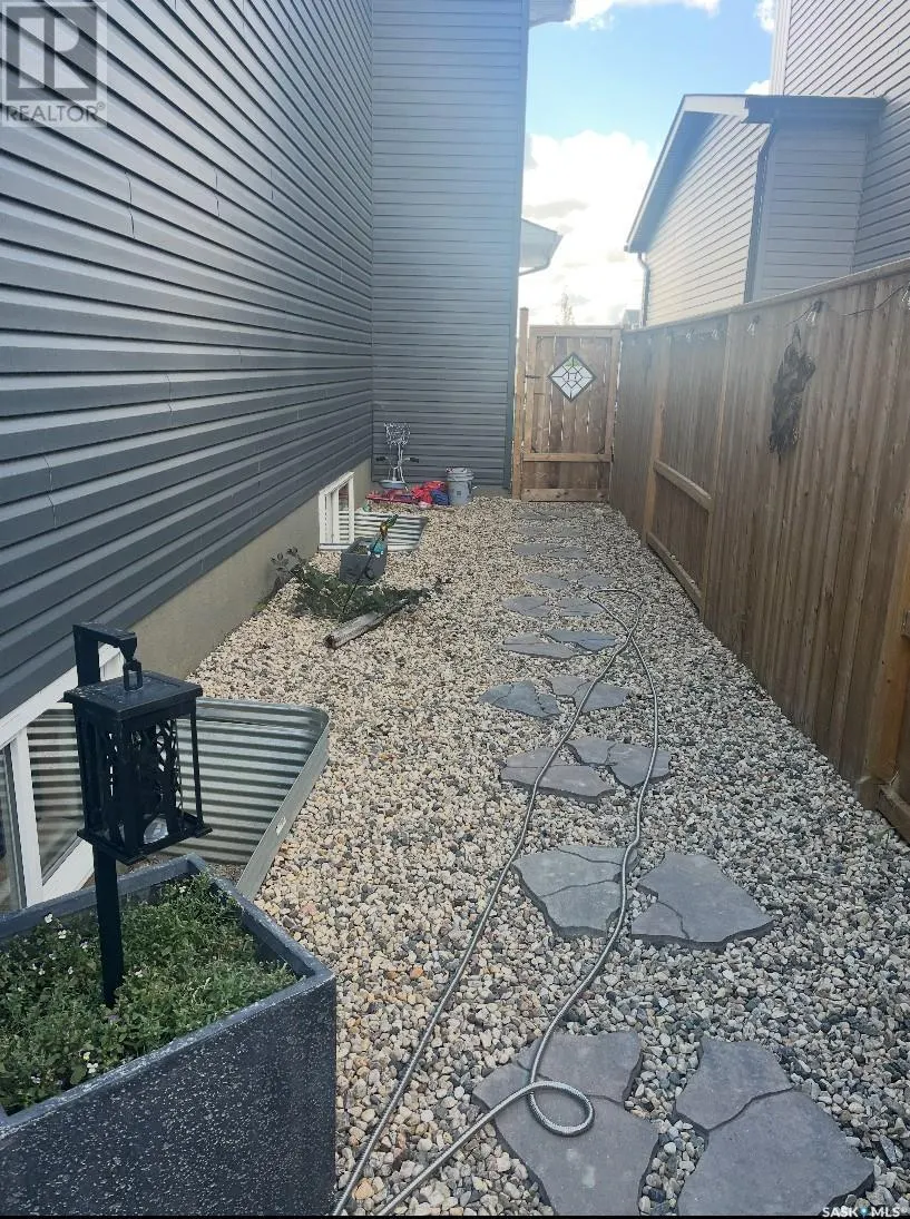 215 Skopik CRESCENT