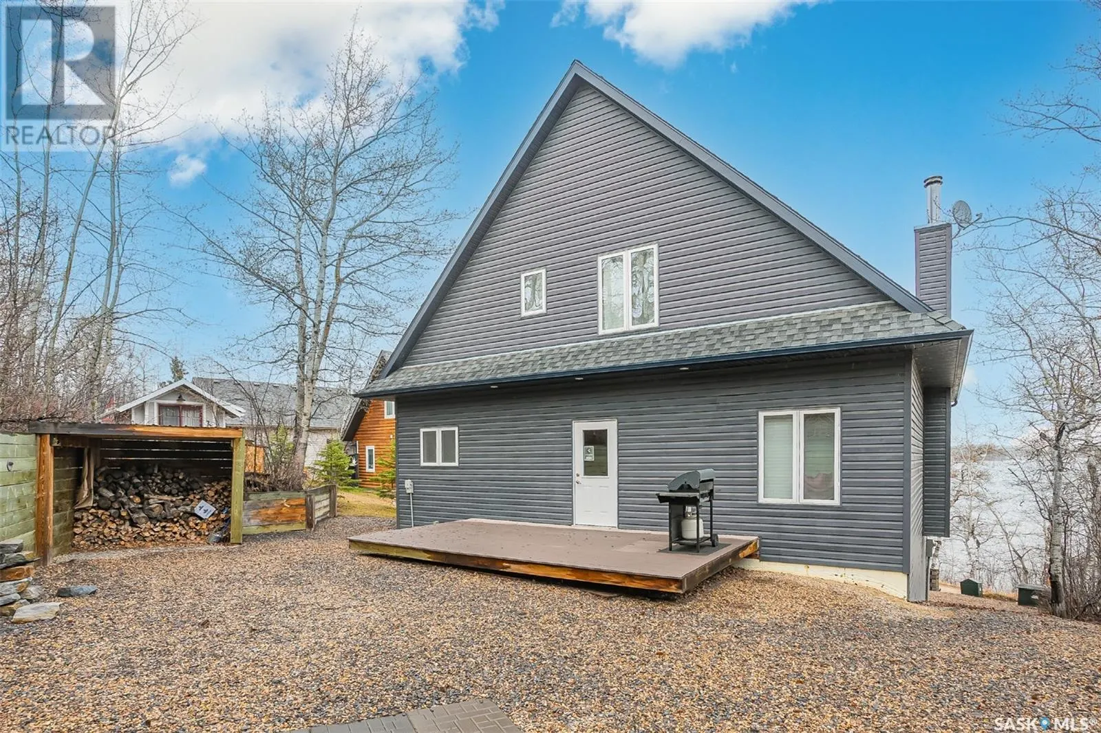 6 Joanette DRIVE