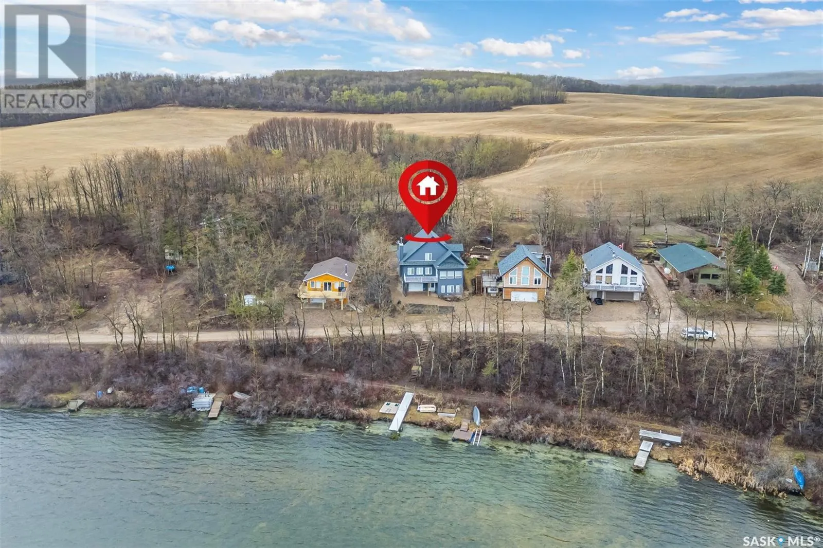 6 Joanette DRIVE