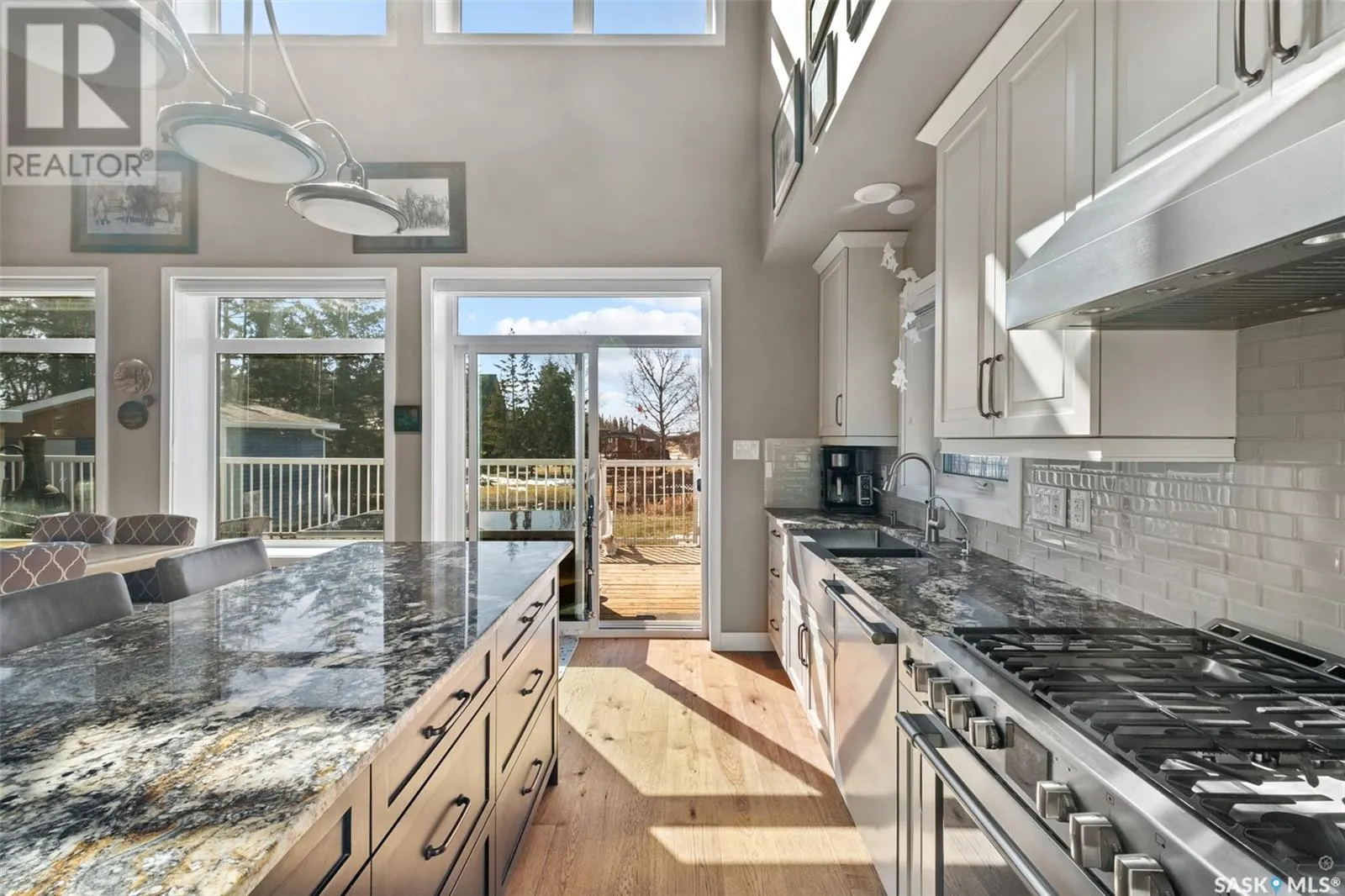 3 Wayne PLACE