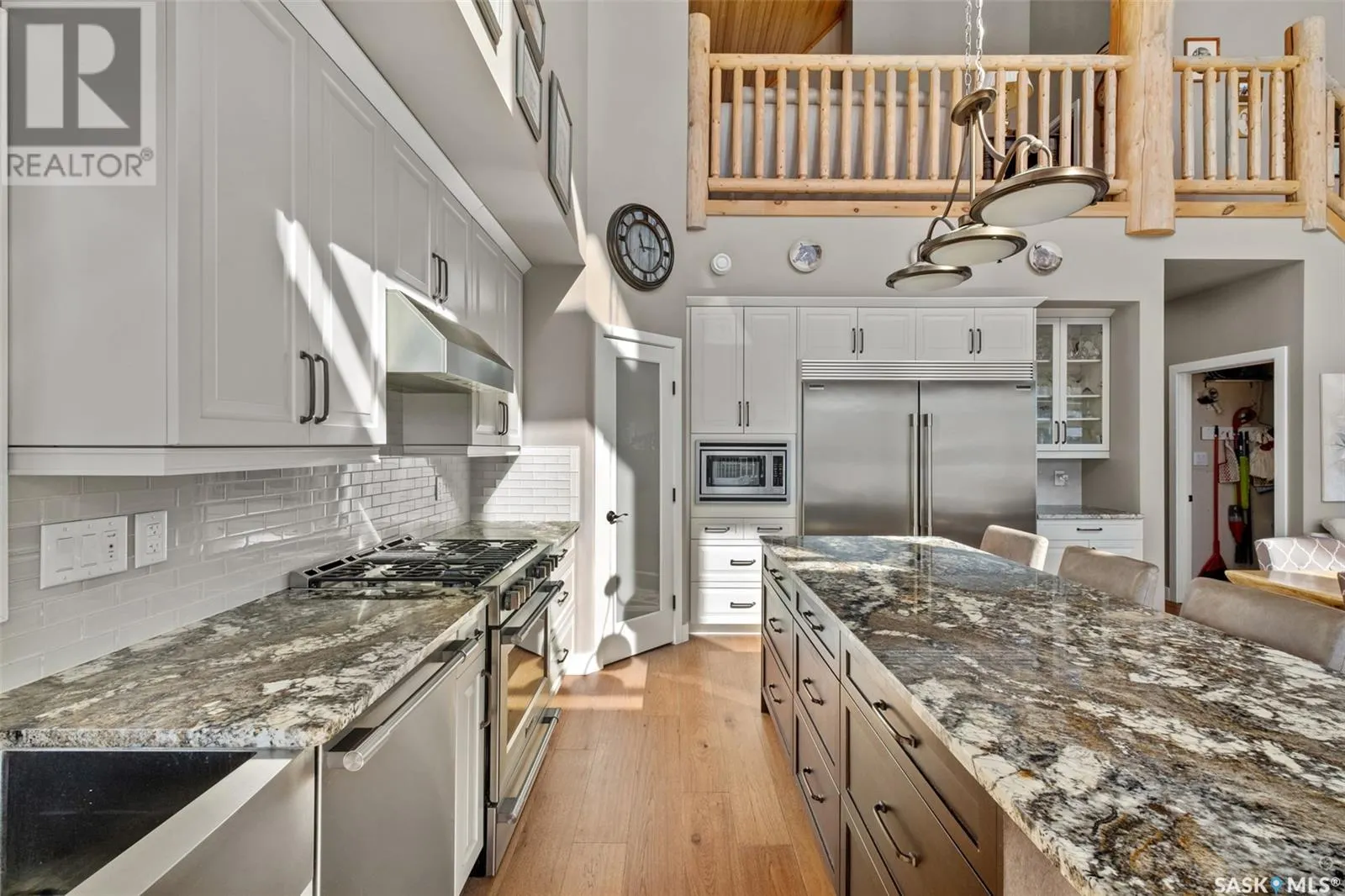 3 Wayne PLACE